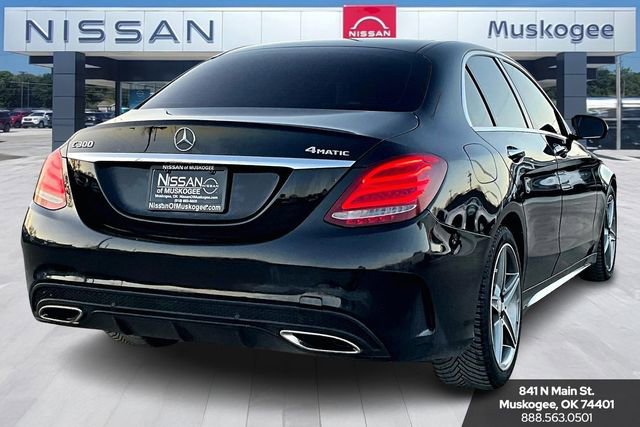 Used 2017 Mercedes-Benz C 300 4MATIC Sedan image 5
