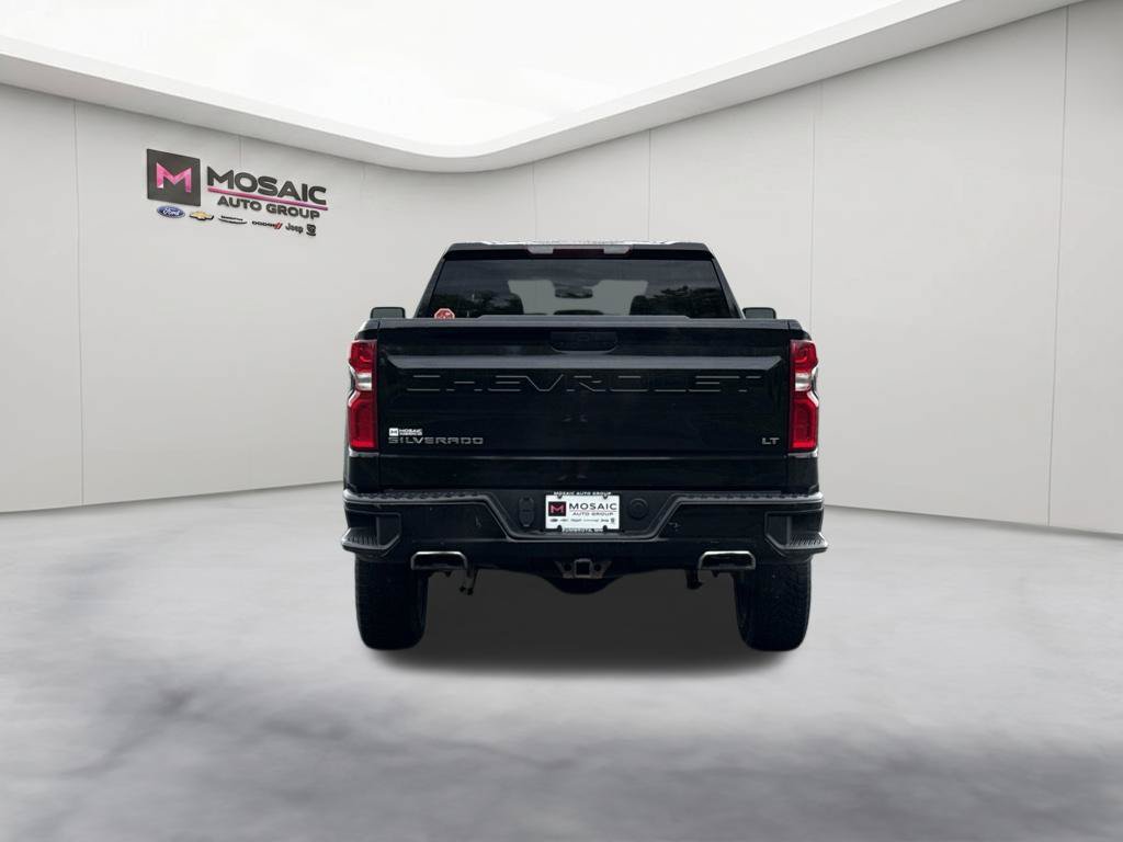 Used 2021 Chevrolet Silverado 1500 LT Trail Boss w/ Bed Protection Package AWD/4WD image 6