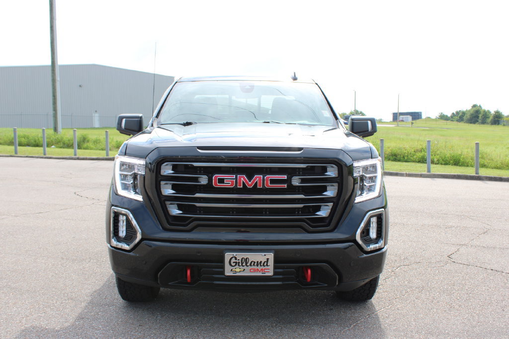 Used 2022 GMC Sierra 1500 AT4 w/ AT4 Premium Package AWD/4WD image 4