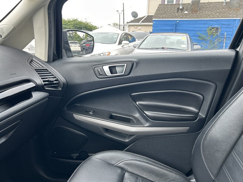 Used 2020 Ford EcoSport Titanium AWD/4WD image 13