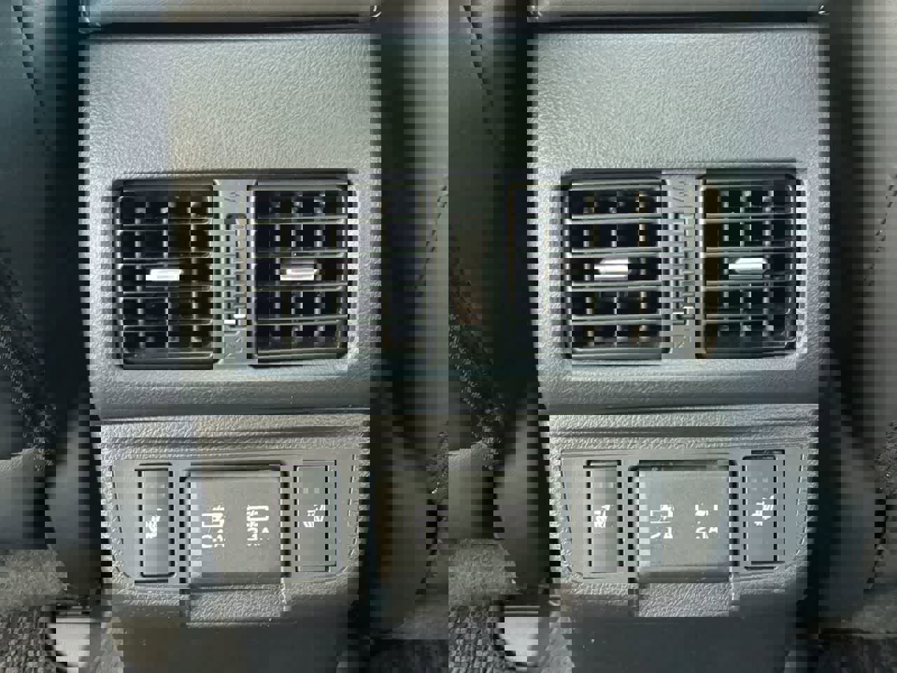 Used 2019 Subaru Outback 2.5i Limited image 40