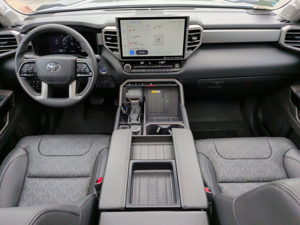 Used 2024 Toyota Tundra Limited AWD/4WD image 36