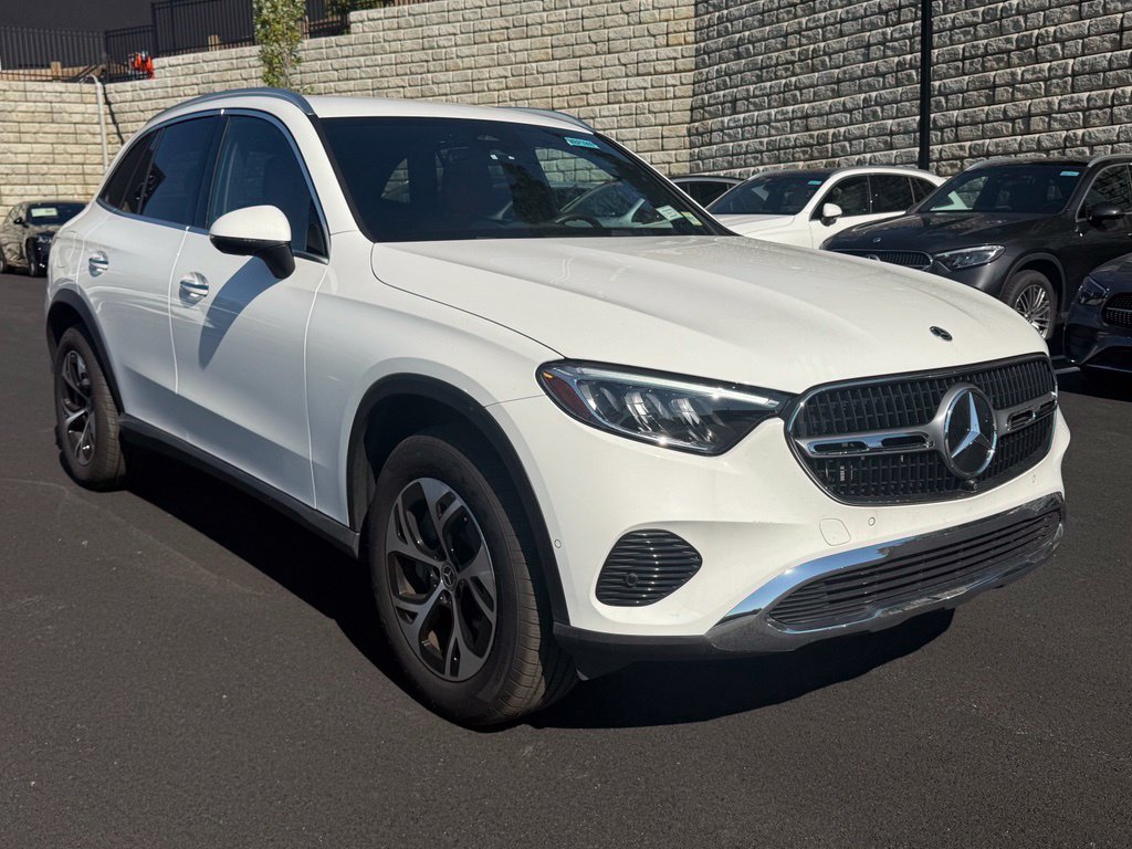 Used 2026 Mercedes-Benz GLC 350e 4MATIC image 1