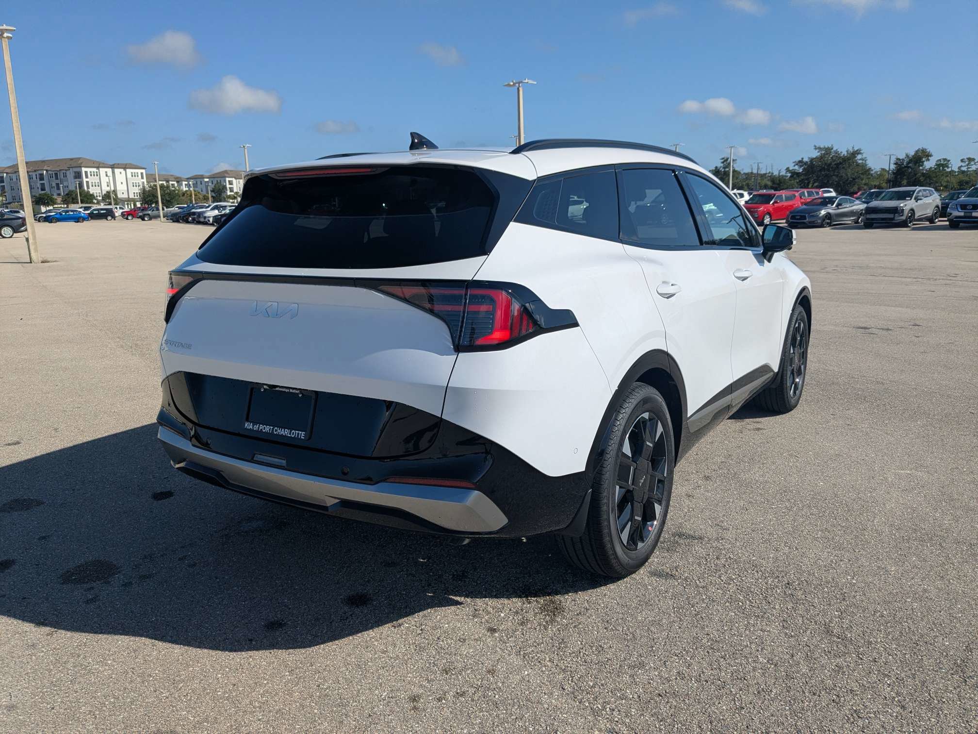 Used 2026 Kia Sportage SX FWD image 4