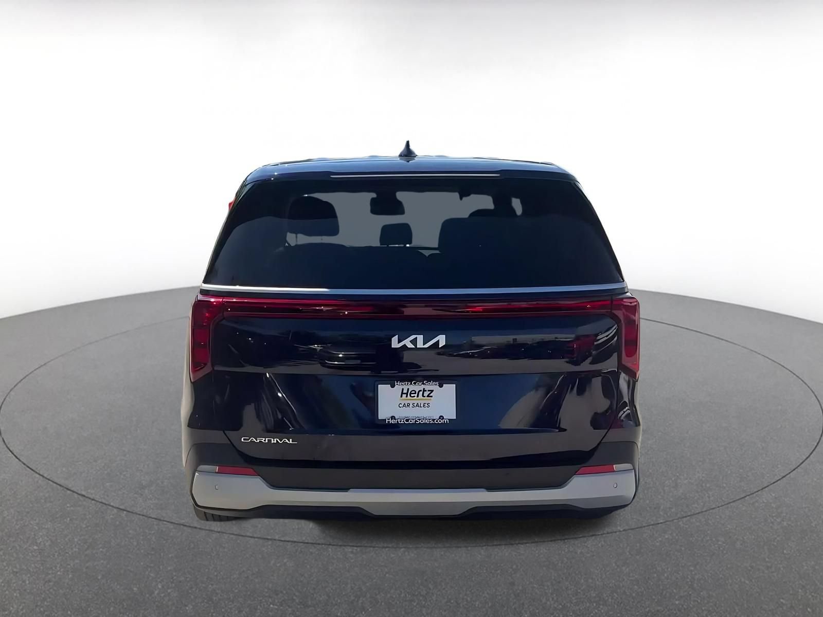 Used 2026 Kia Carnival FWD image 12