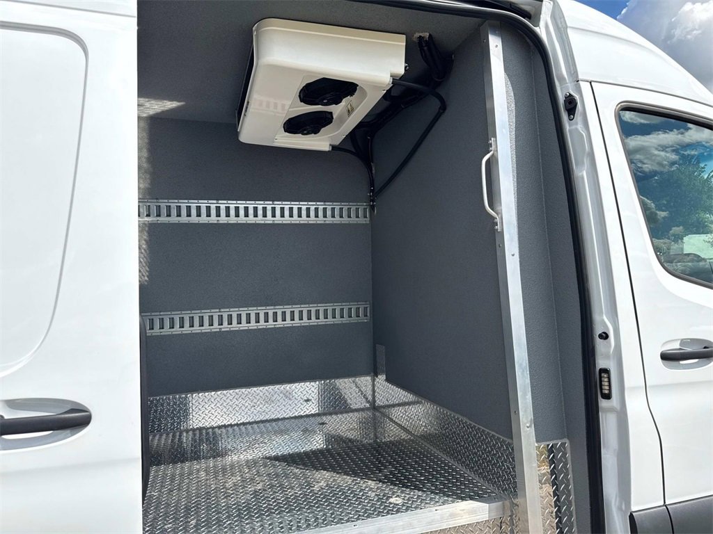 New 2025 Mercedes-Benz Sprinter 2500 image 7