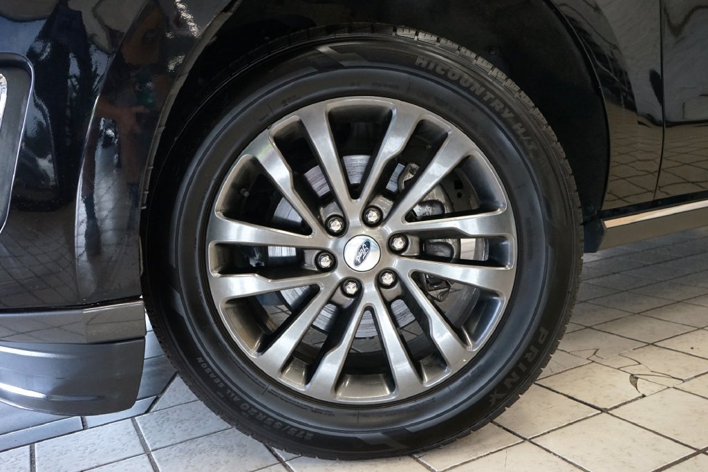Used 2020 Ford Expedition Limited AWD/4WD image 53