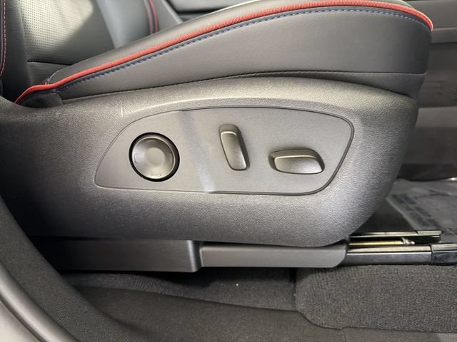 Certified 2025 Chevrolet Silverado EV RST AWD/4WD image 20