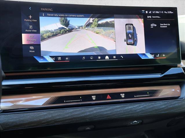 Used 2025 BMW i5 xDrive40 w/ M Sport Package AWD/4WD image 18