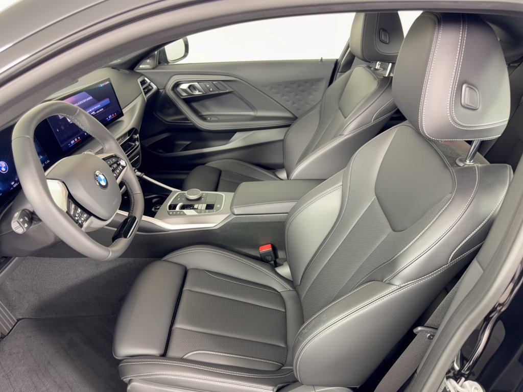 Certified 2025 BMW 230i xDrive Coupe w/ Premium Package AWD/4WD image 5