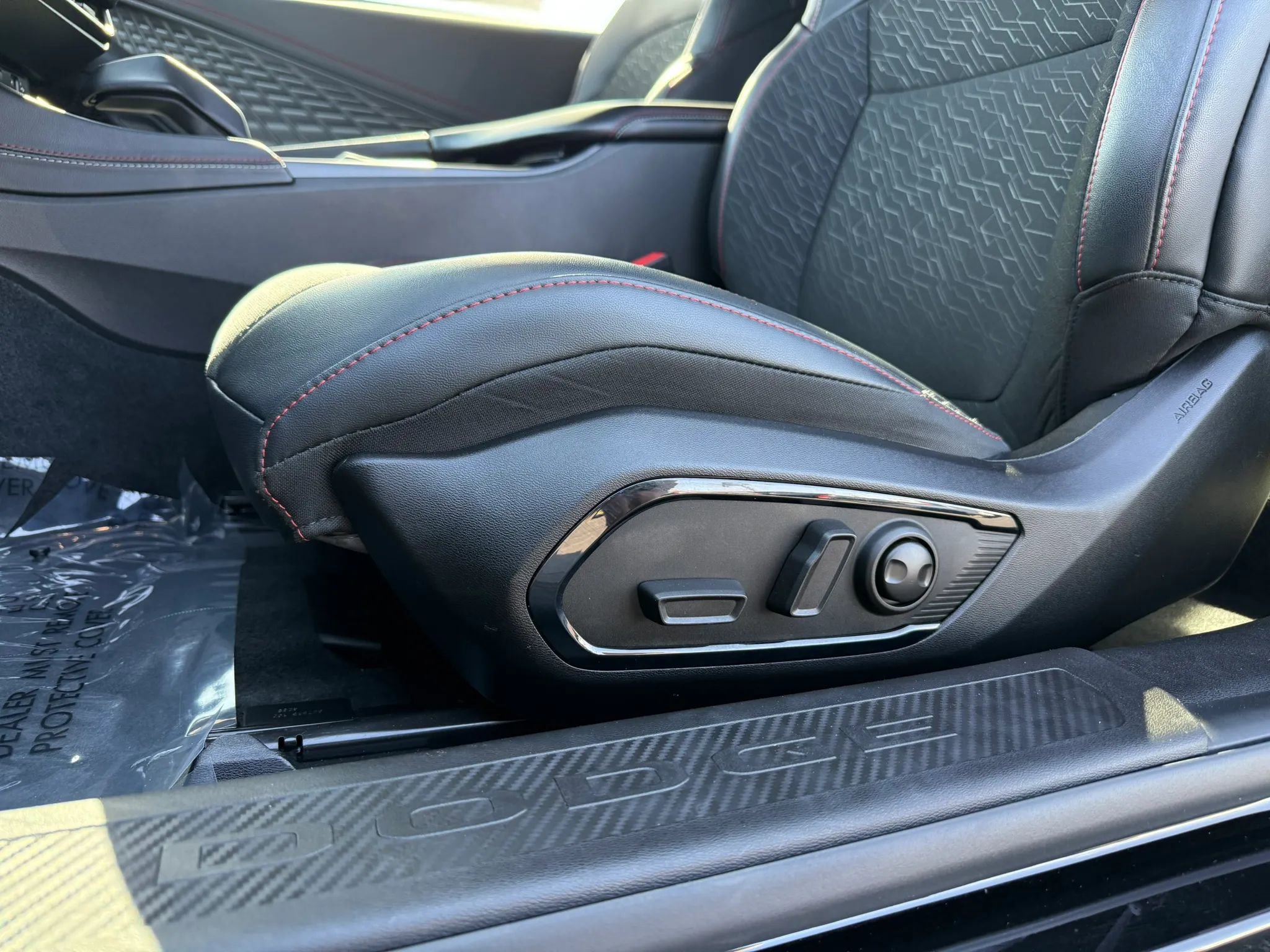 Used 2025 Dodge Charger Daytona R/T w/ Quick Order Package 25M R/T AWD/4WD image 16