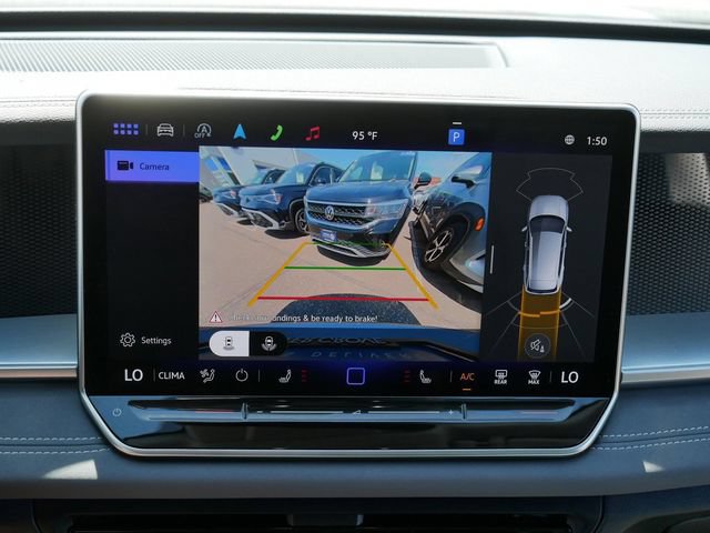 Certified 2025 Volkswagen Tiguan SE AWD/4WD image 29