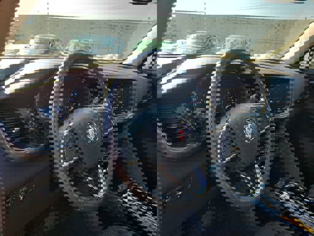 Used 2023 Buick Envision Preferred image 20