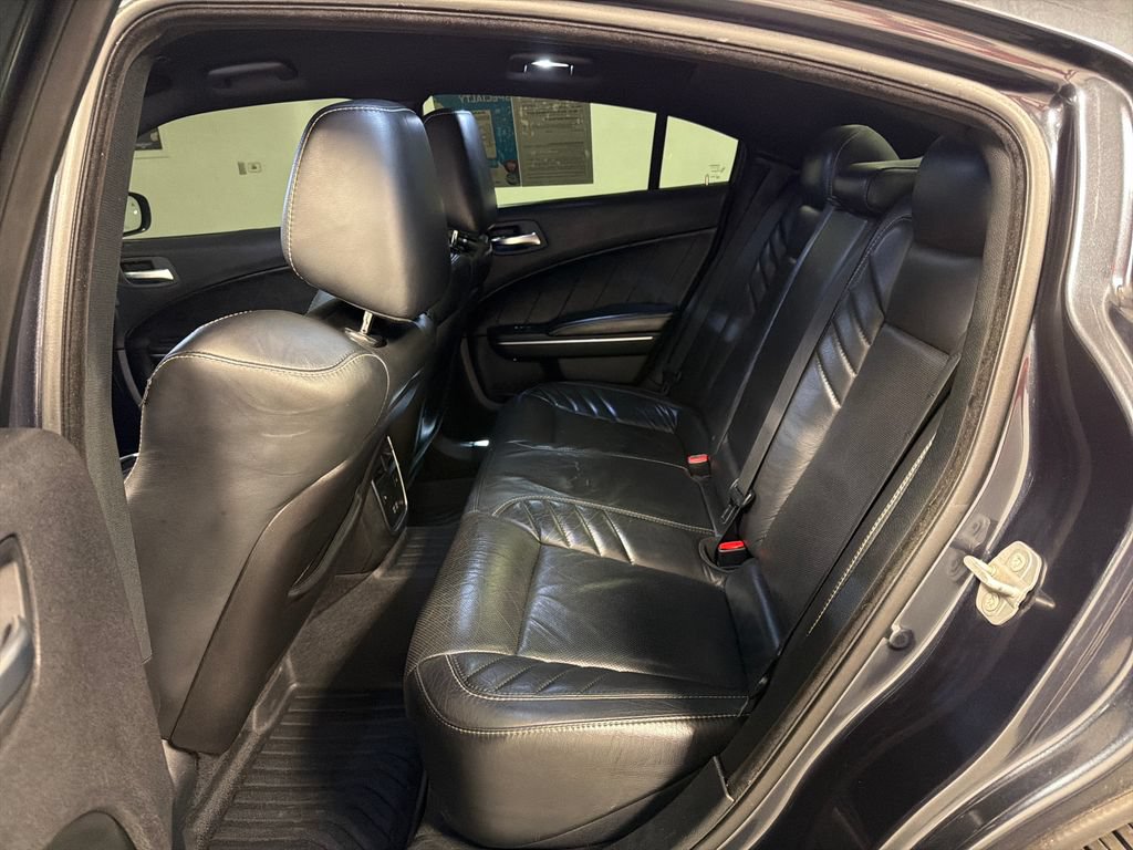 Used 2018 Dodge Charger SRT RWD image 35