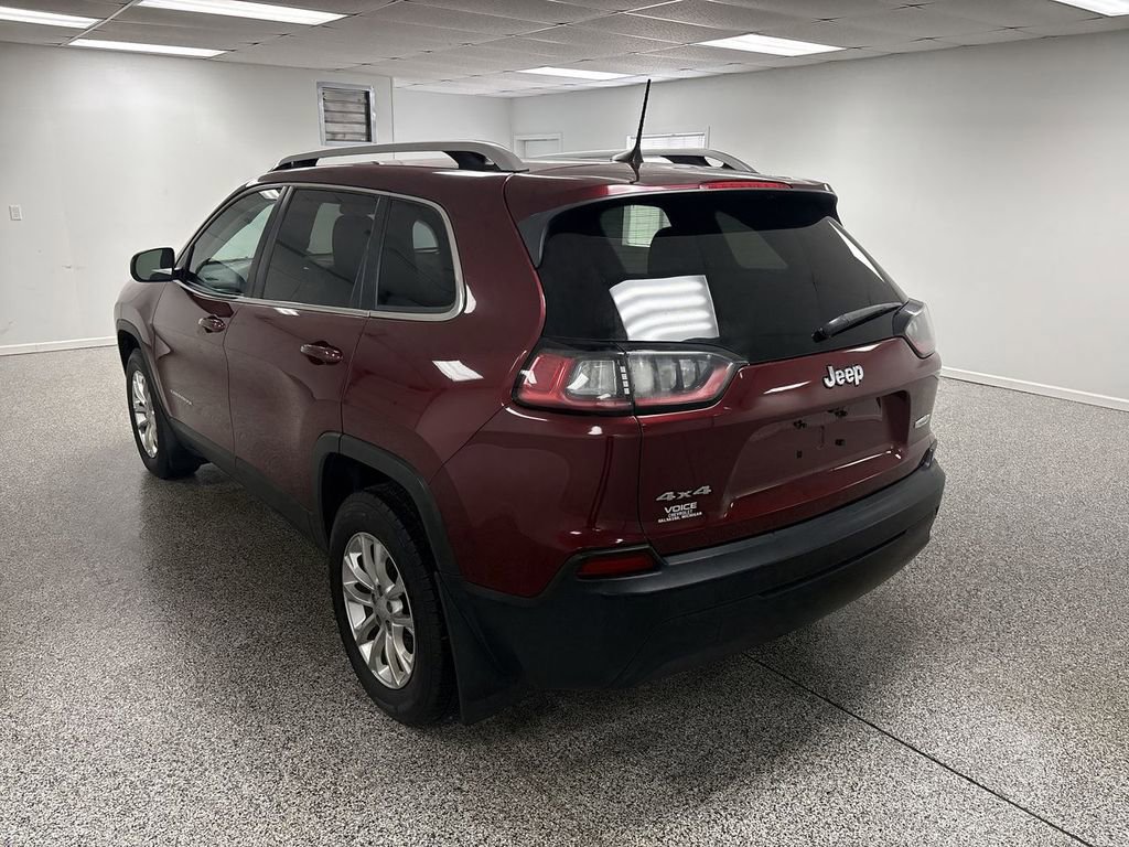 Used 2019 Jeep Cherokee Latitude AWD/4WD image 6