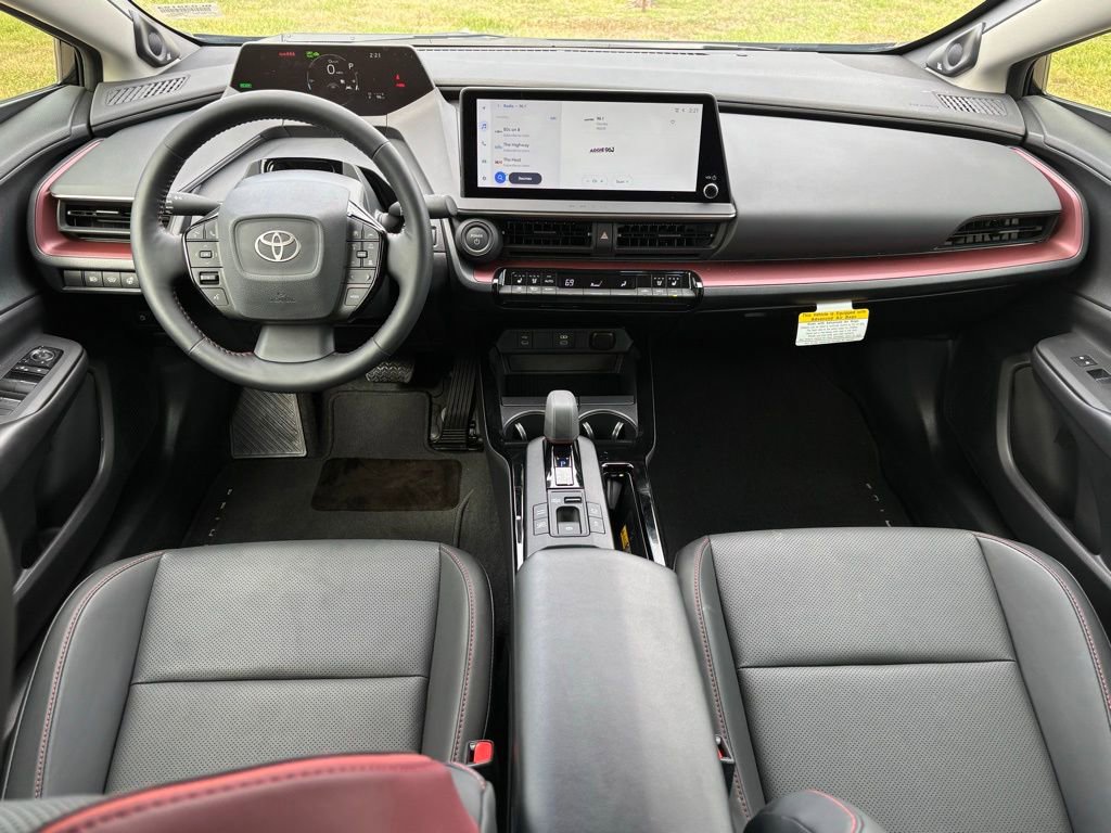 Used 2024 Toyota Prius Prime Premium w/ Advanced Technology Package image 8