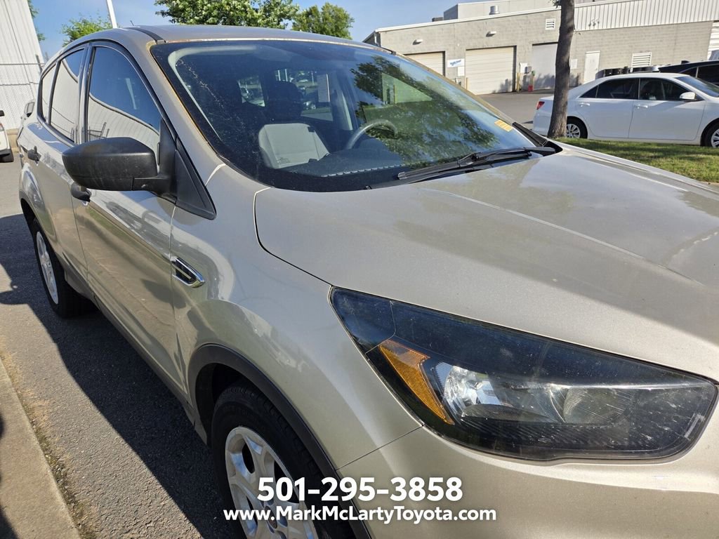 Used 2018 Ford Escape S FWD image 9