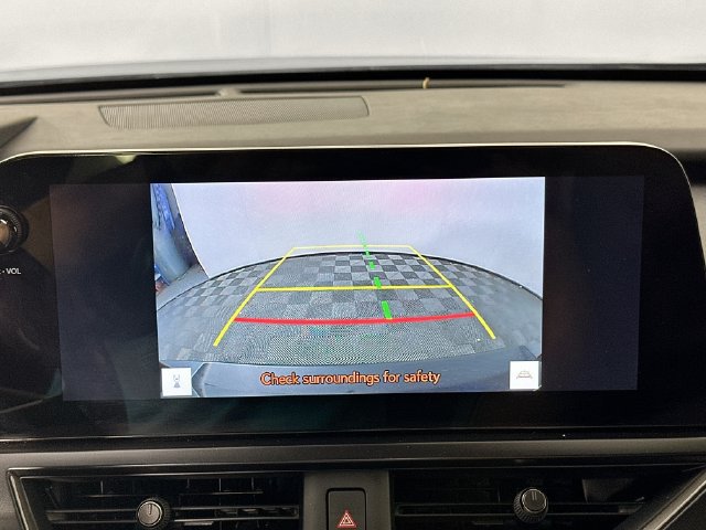 Used 2024 Lexus UX 250h AWD w/ Premium Package image 14