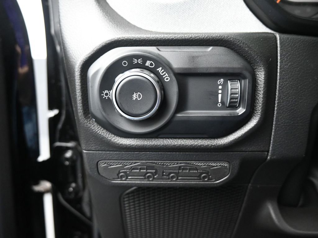 New 2025 Jeep Wrangler Sport S image 33