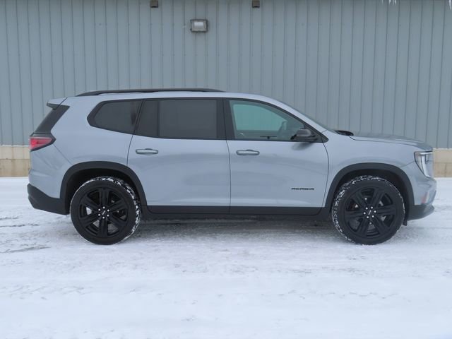 Used 2024 GMC Acadia Elevation w/ Black Edition image 2
