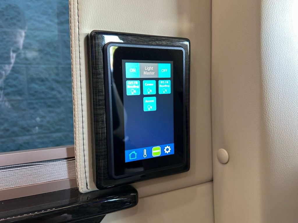 Used 2020 Mercedes-Benz Sprinter 3500 image 40