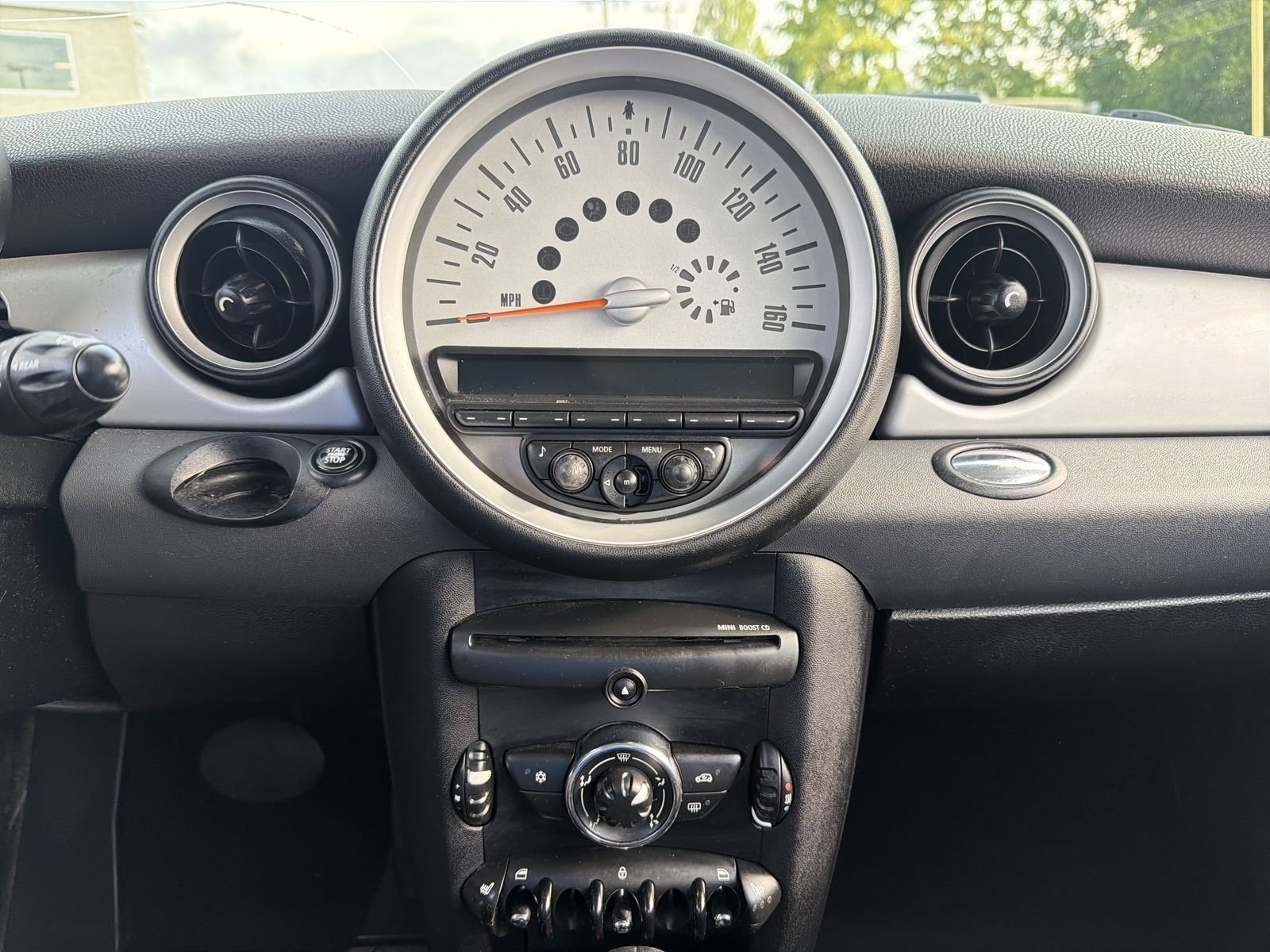 Used 2011 MINI Cooper Hardtop FWD image 29