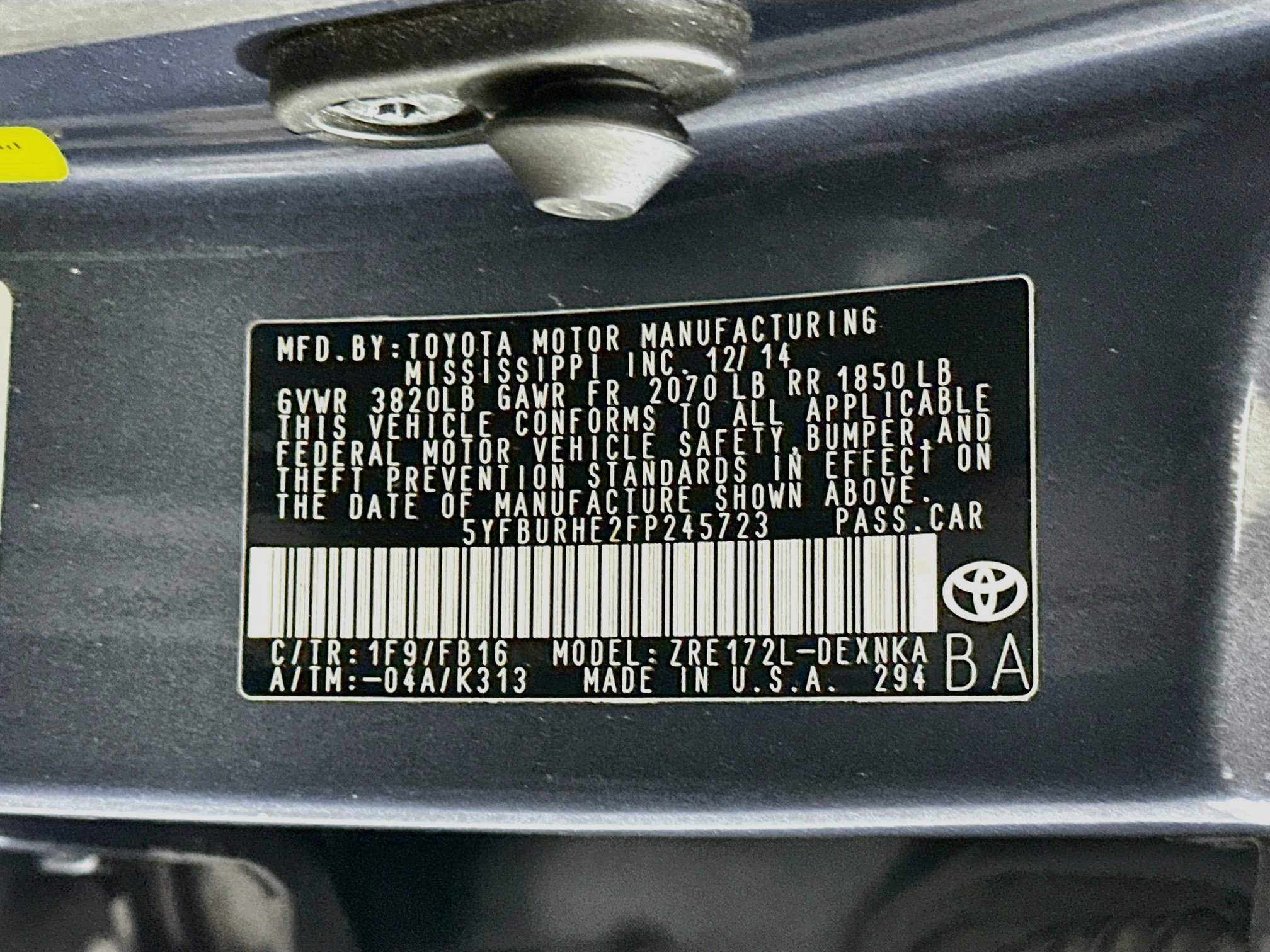 Used 2015 Toyota Corolla LE FWD image 12
