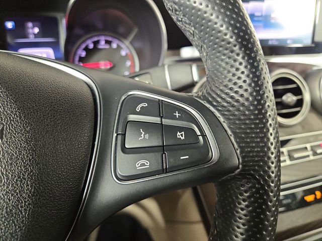 Used 2018 Mercedes-Benz GLC 300 4MATIC image 23