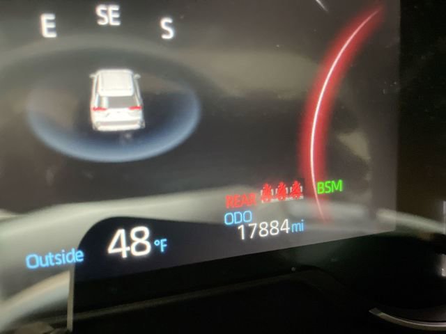 Used 2025 Toyota RAV4 XLE w/ Convenience Package image 22