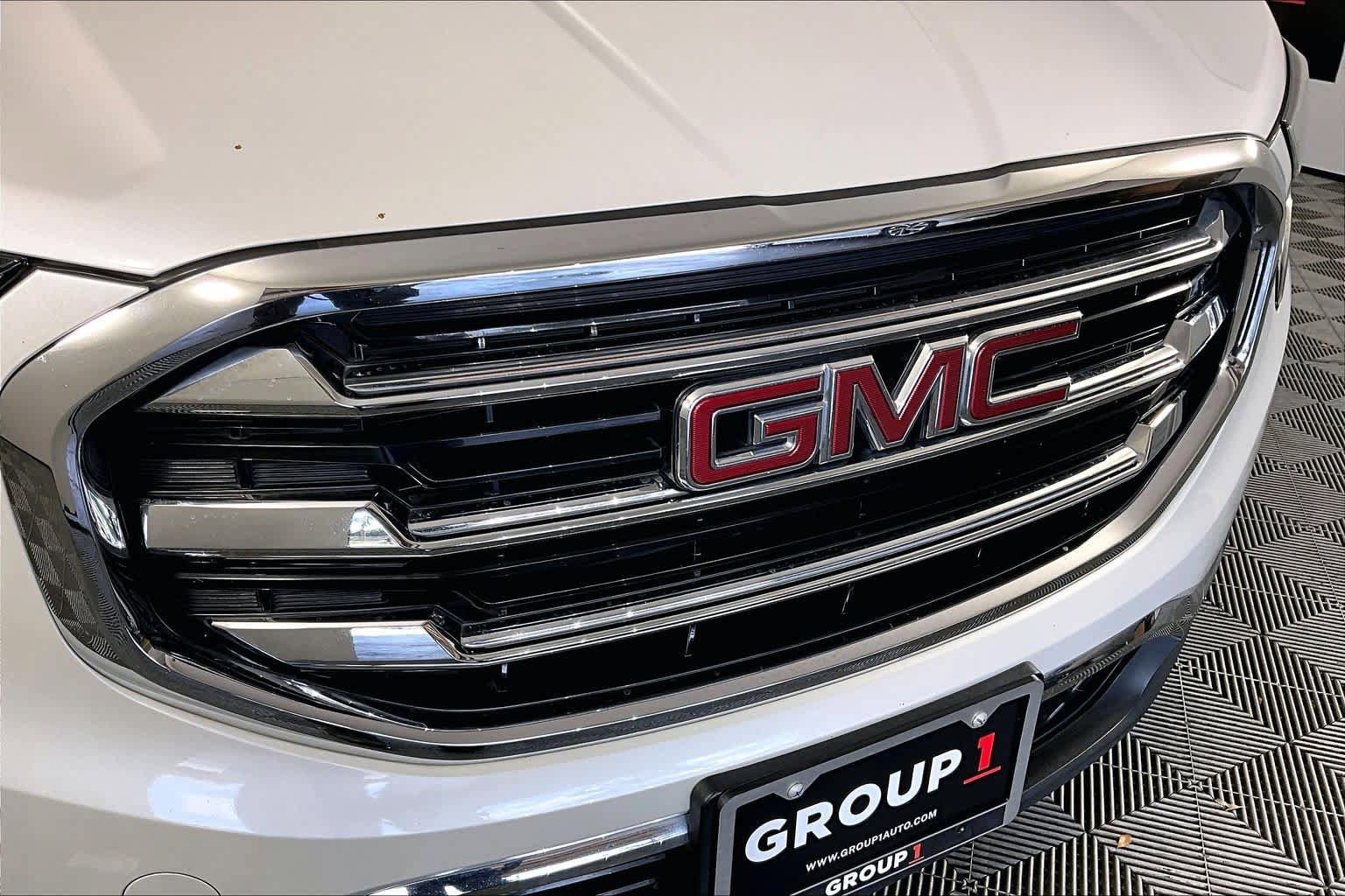 Used 2021 GMC Terrain SLT FWD image 29