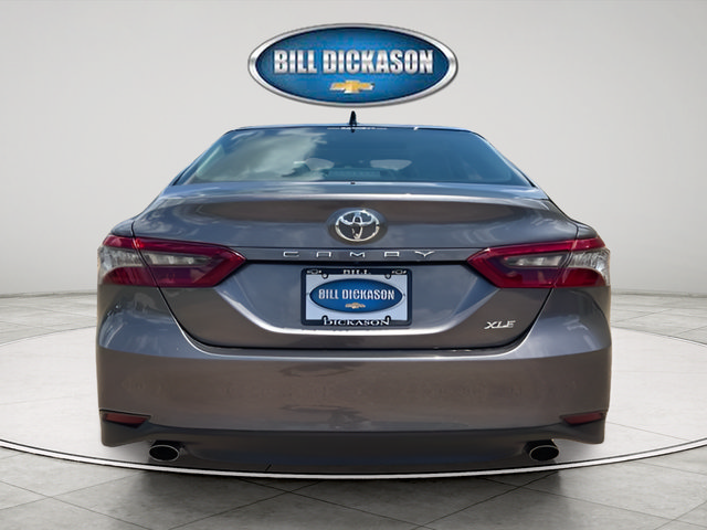 Used 2023 Toyota Camry XLE FWD image 6