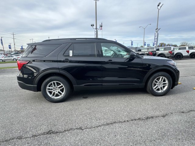 New 2026 Ford Explorer Active w/ Active Comfort Package RWD image 4