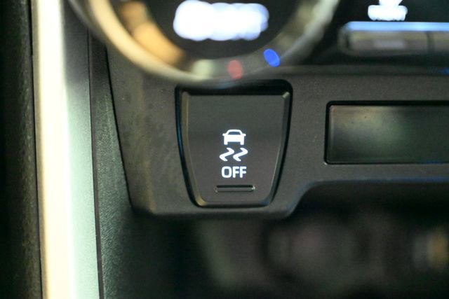 Used 2024 Toyota RAV4 XLE image 30