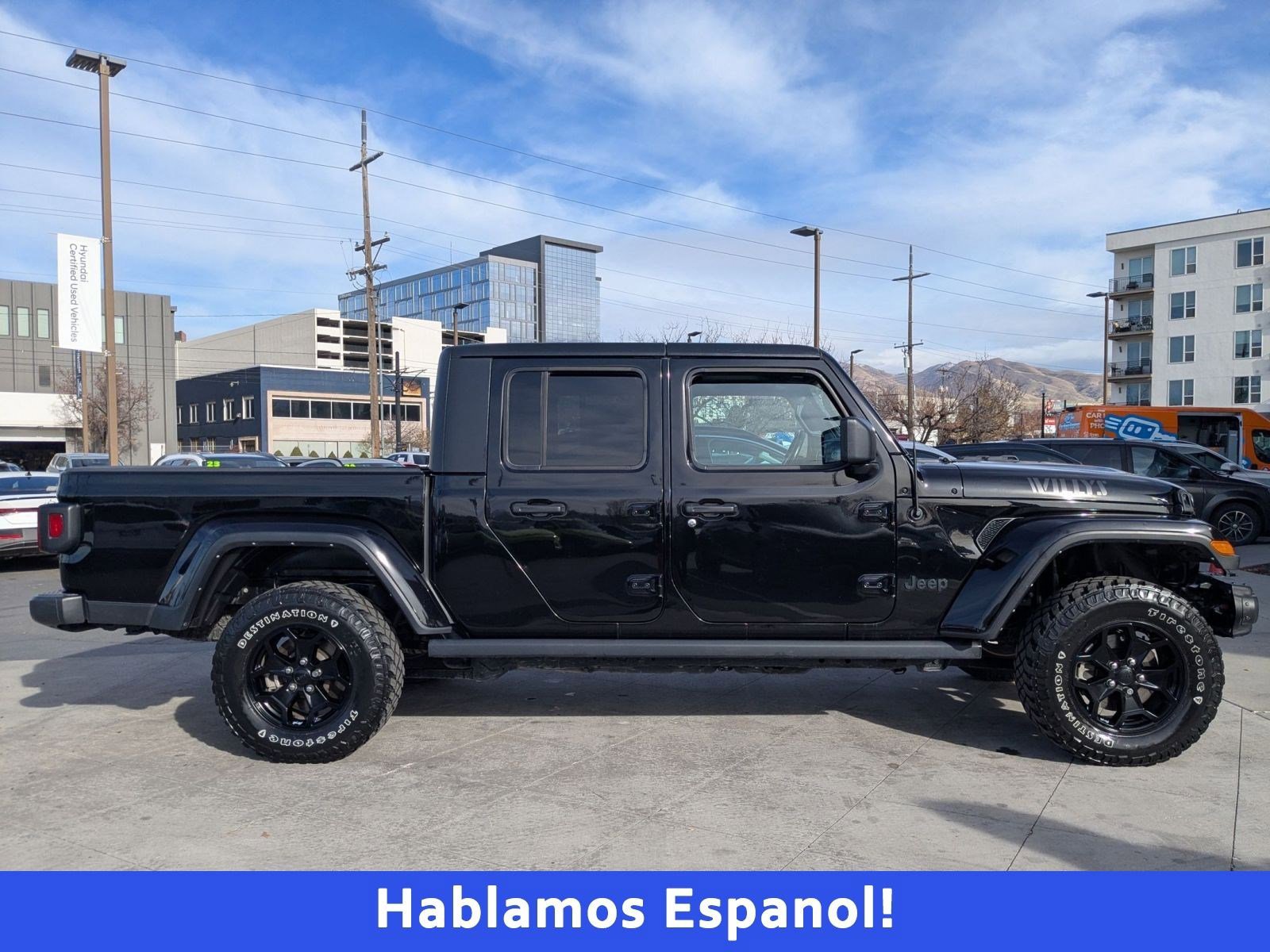 Used 2021 Jeep Gladiator Willys image 2