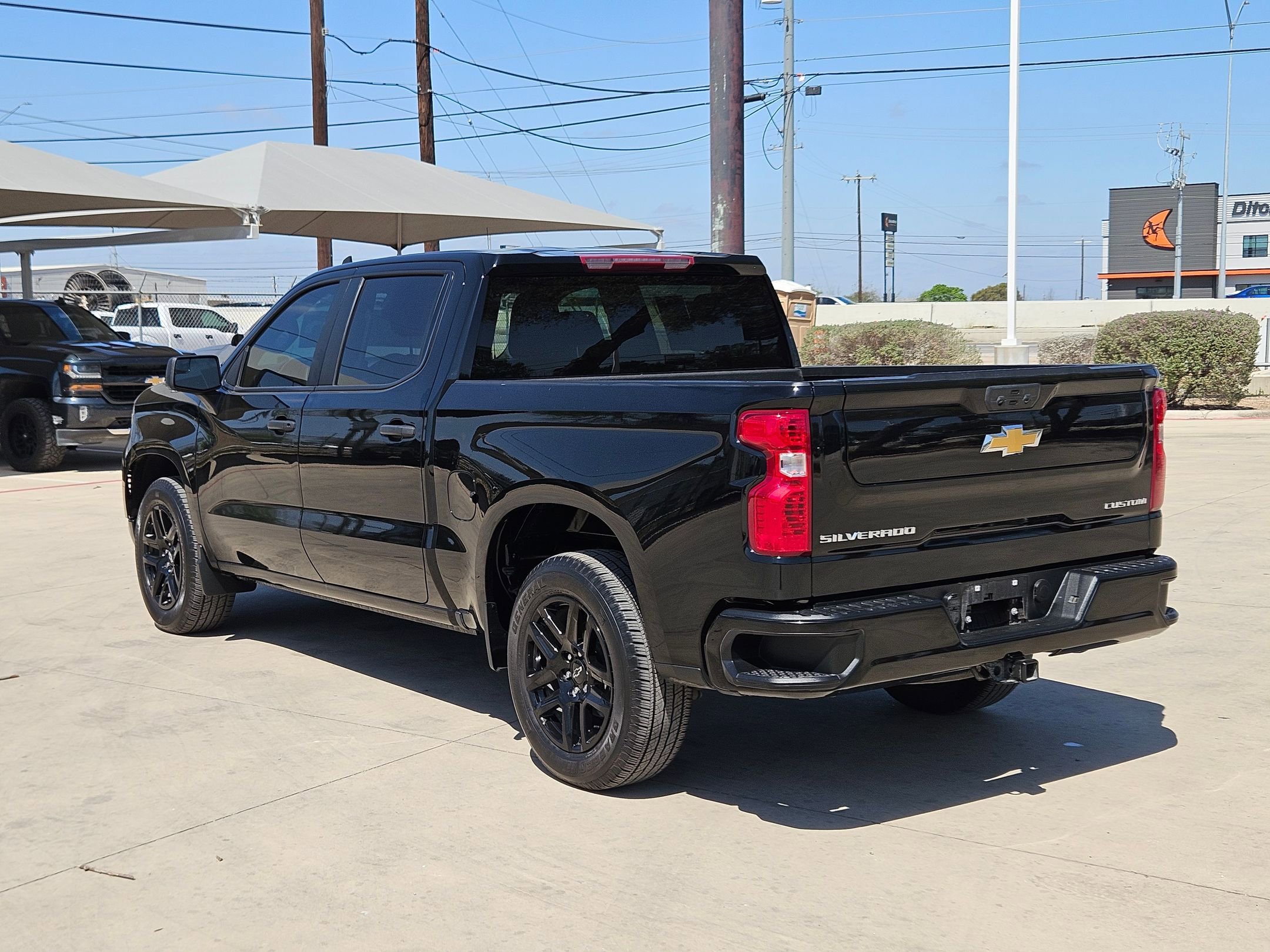 Certified 2022 Chevrolet Silverado 1500 Custom image 5