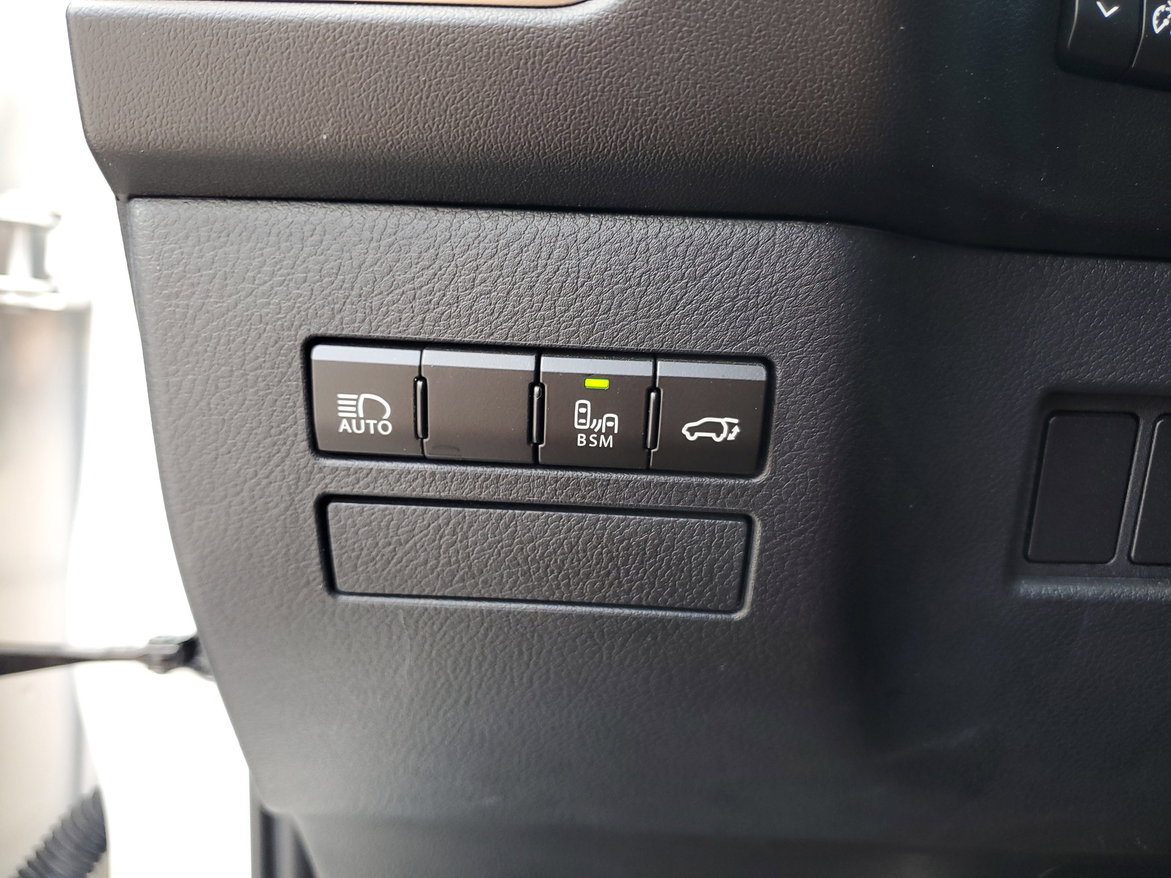 Used 2021 Lexus NX 300 FWD w/ Accessory Package 2 image 31