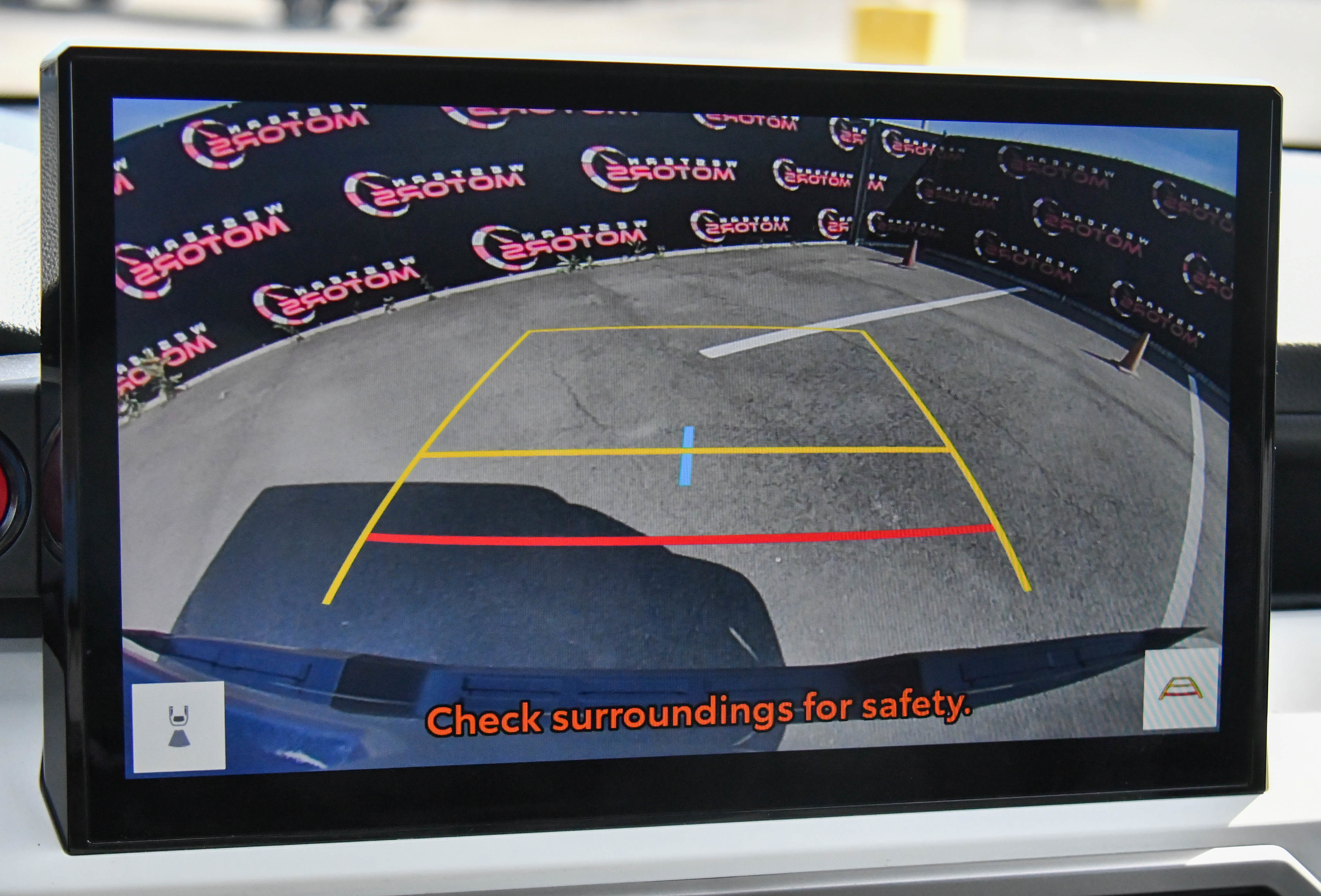 Used 2024 Toyota Tacoma TRD Sport image 18