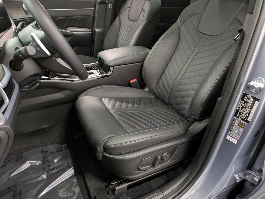 Certified 2024 Kia Sorento SX Prestige image 10
