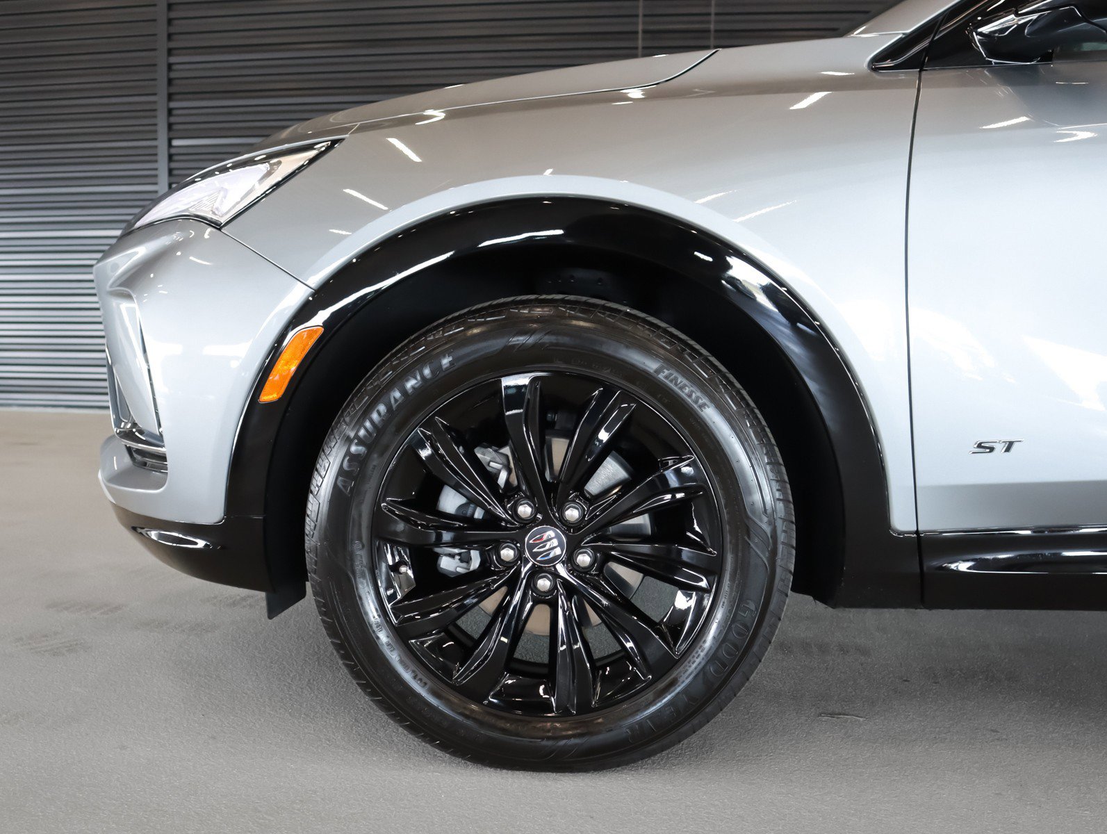 Used 2025 Buick Envista Sport Touring w/ Convenience II Package image 5