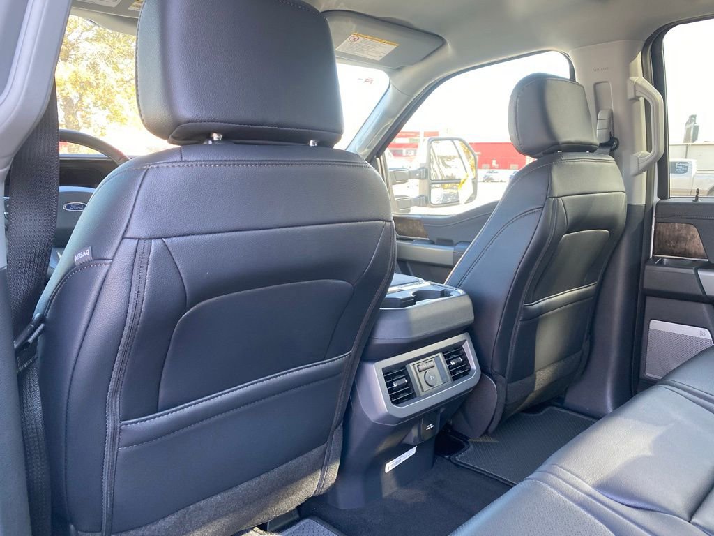 New 2026 Ford F350 Lariat w/ Chrome Package image 31