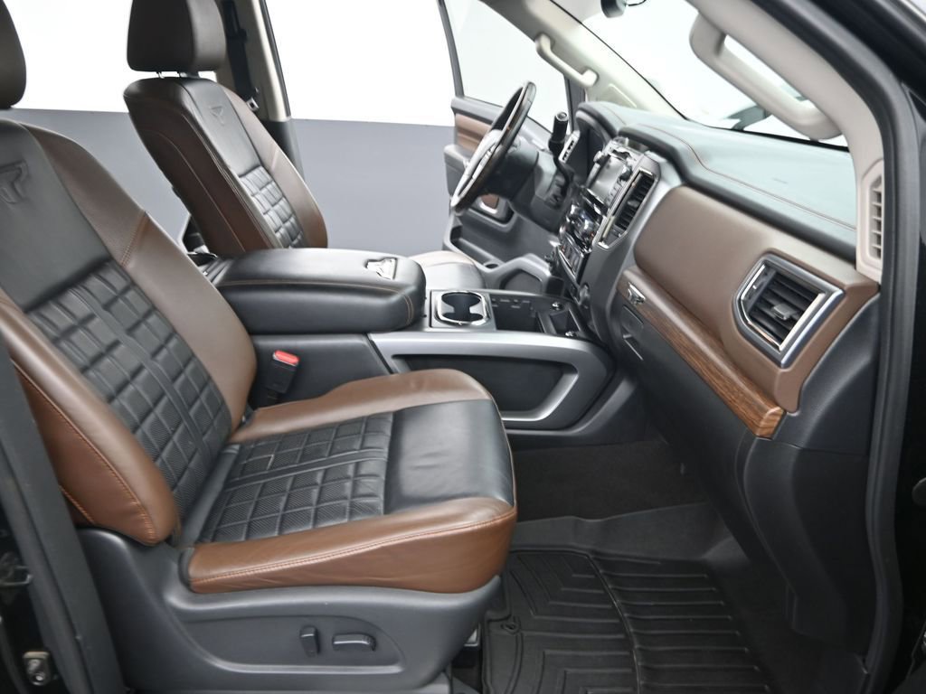 Used 2019 Nissan Titan Platinum Reserve w/ Platinum Utility Package image 24
