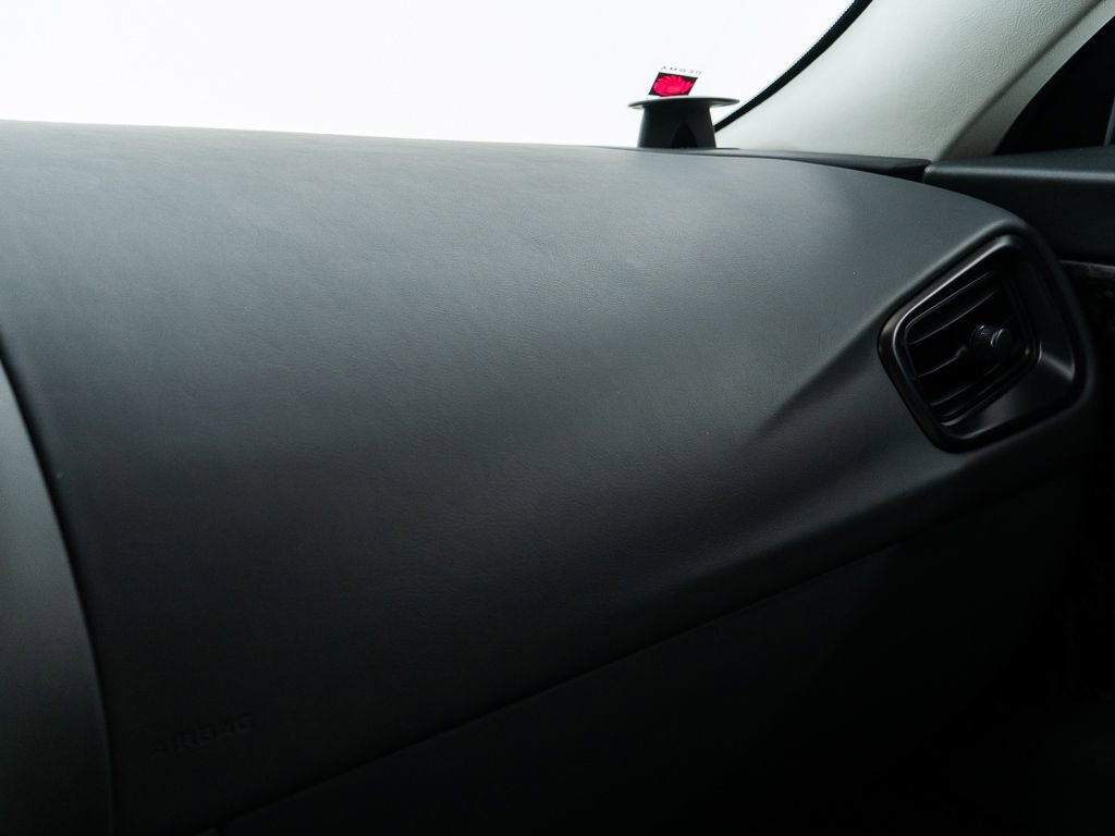 Used 2023 Aston Martin DB11 V12 image 34