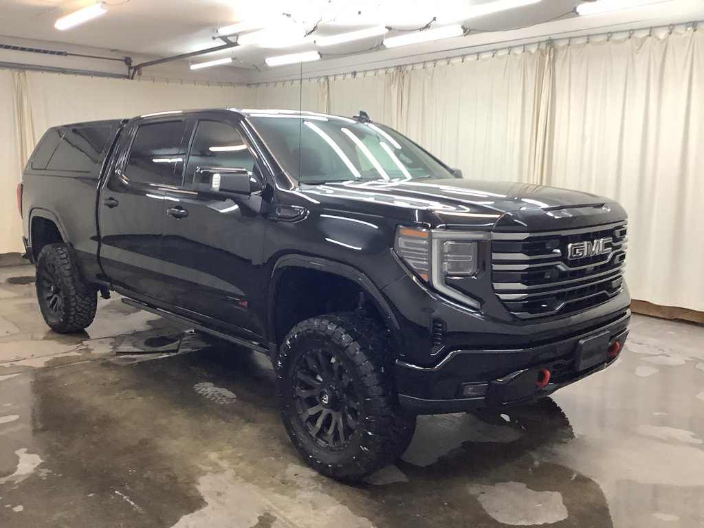 New 2025 GMC Sierra 1500 AT4 w/ AT4 Premium Package image 4