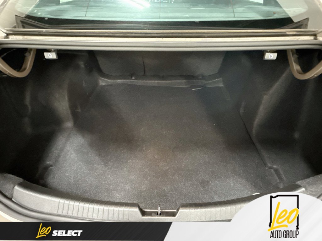 Used 2025 Chevrolet Malibu LT FWD image 27