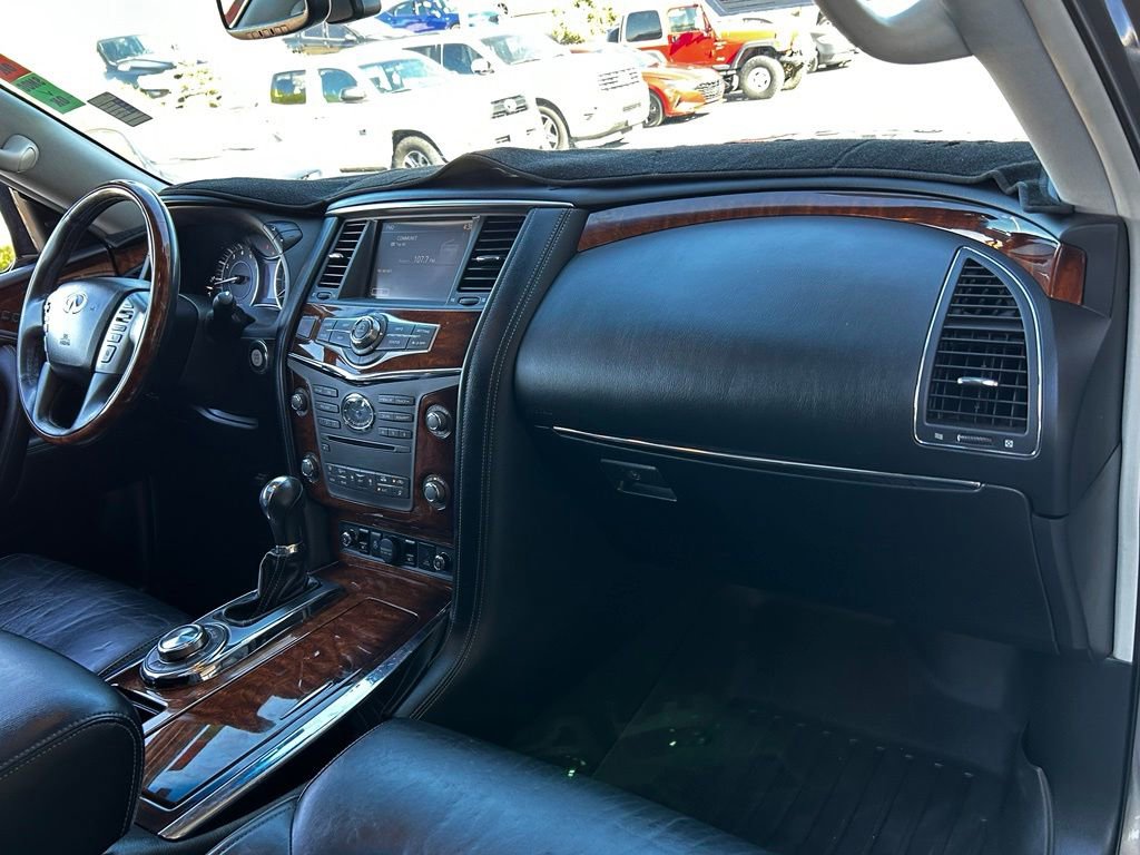 Used 2015 INFINITI QX80 4WD w/ Deluxe Technology Package image 36