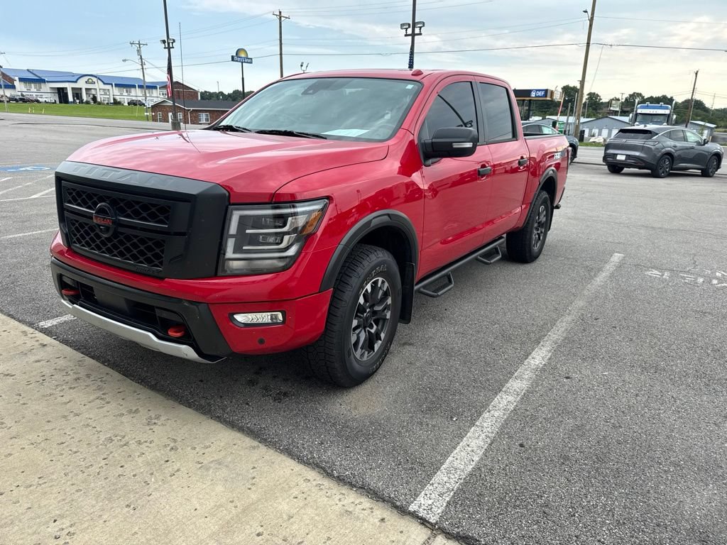 Used 2021 Nissan Titan PRO-4X w/ Pro-4x Convenience Package AWD/4WD image 3