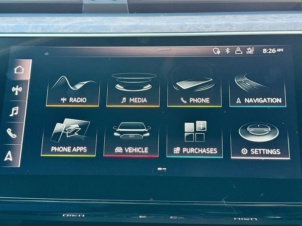 Used 2019 Audi e-tron Prestige w/ Prestige Package image 17