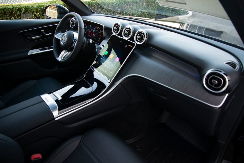 New 2026 Mercedes-Benz GLC 300 4MATIC image 18