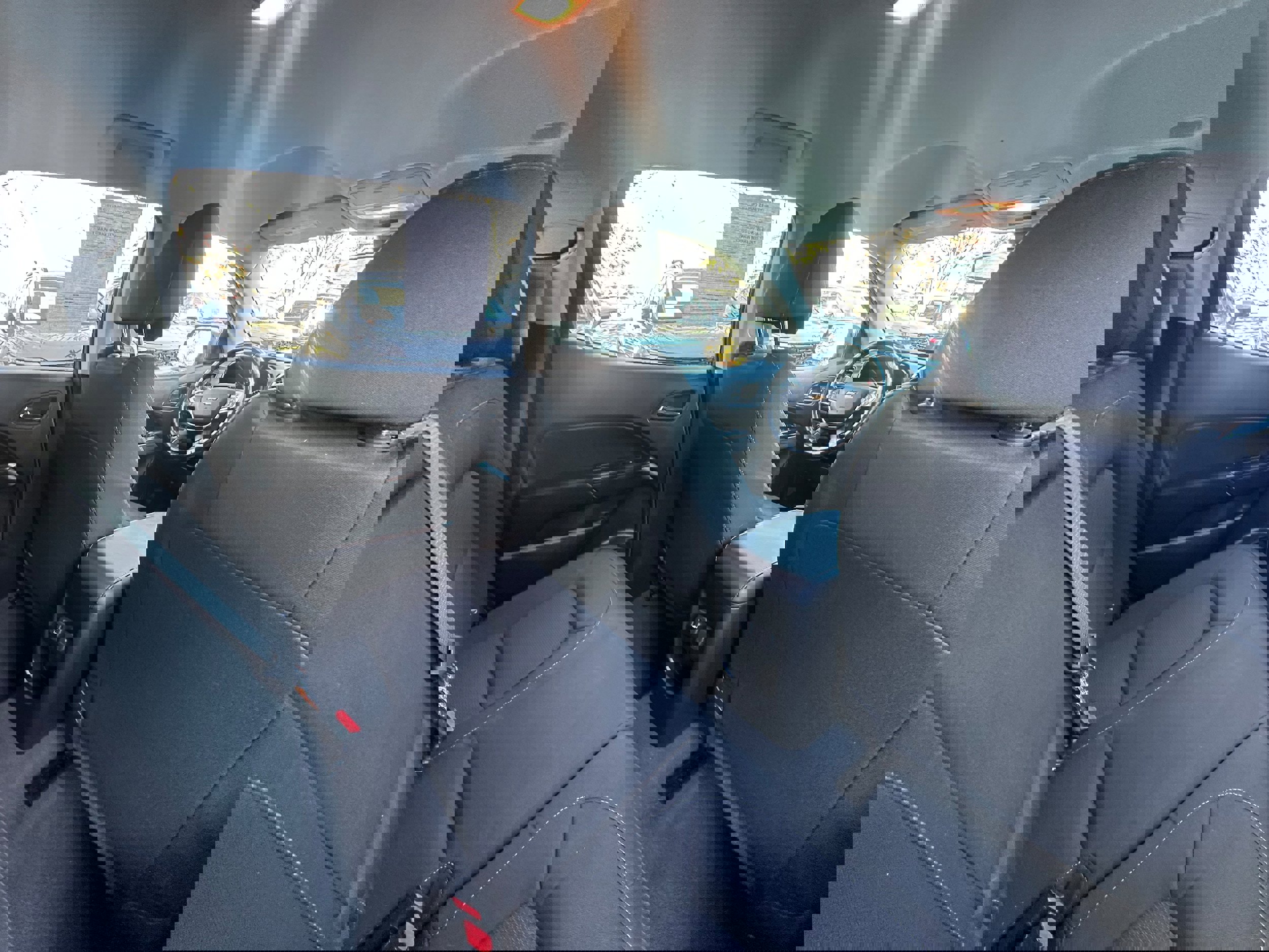 Used 2019 Chevrolet Colorado LT w/ LT Convenience Package image 16