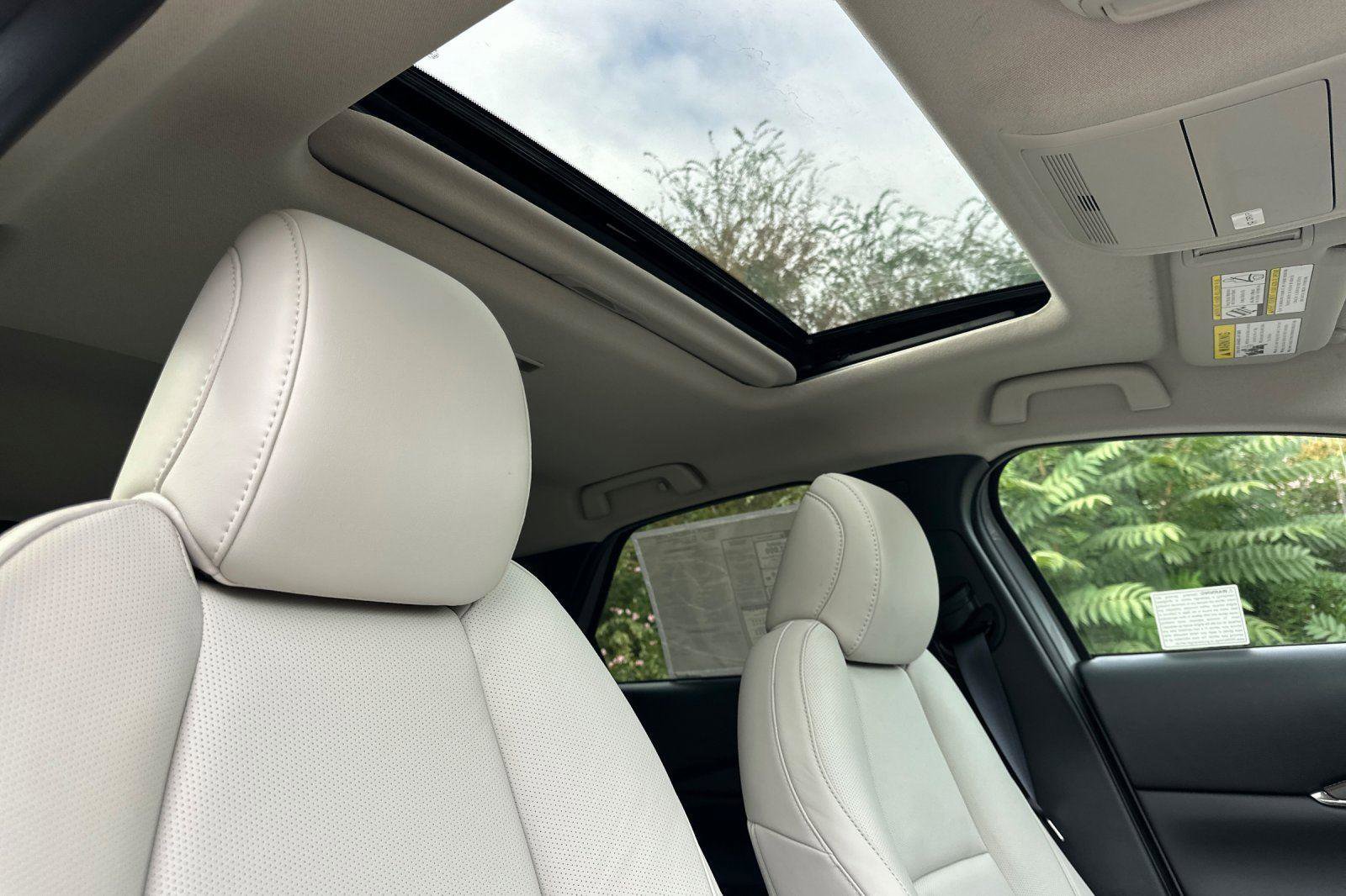 New 2025 MAZDA CX-30 2.5 Turbo w/ Premium Plus Pkg image 16